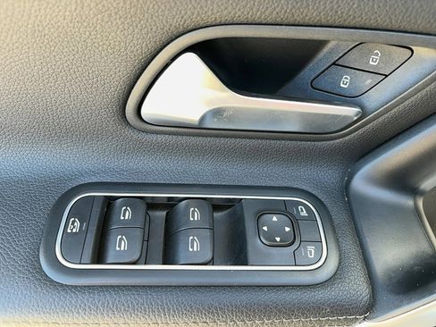 Used 2021 Mercedes-Benz A 220 image 22