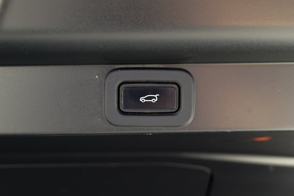 Used 2023 Land Rover Range Rover Autobiography AWD/4WD image 59