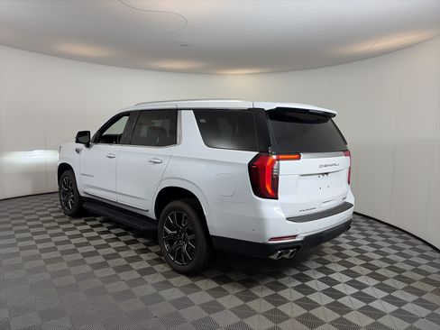 Used 2026 GMC Yukon Denali w/ LPO, Floor Liner Package AWD/4WD image 9