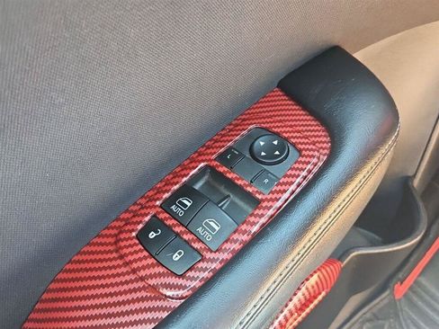 Used 2022 Dodge Challenger R/T RWD image 18