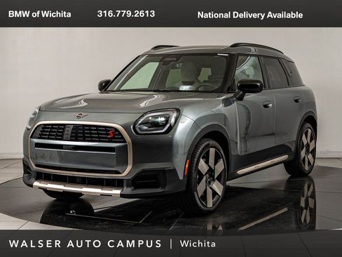 Certified 2025 MINI Cooper Countryman S w/ Comfort Package Max AWD/4WD image 1