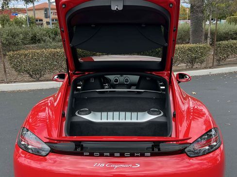 Used 2017 Porsche 718 Cayman S RWD image 24