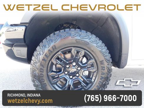 New 2026 Chevrolet Silverado 1500 ZR2 AWD/4WD image 15