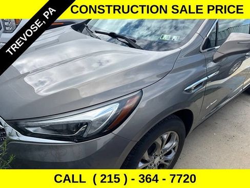 Used 2018 Buick Enclave Avenir AWD/4WD image 4