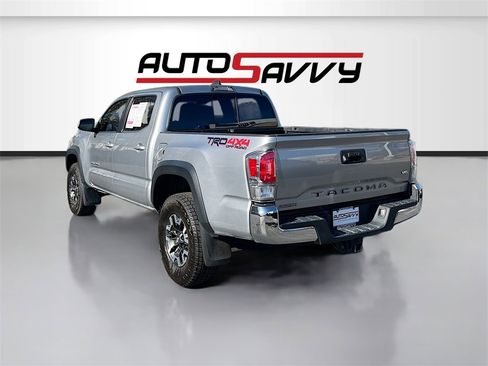 Used 2020 Toyota Tacoma TRD Off-Road image 5
