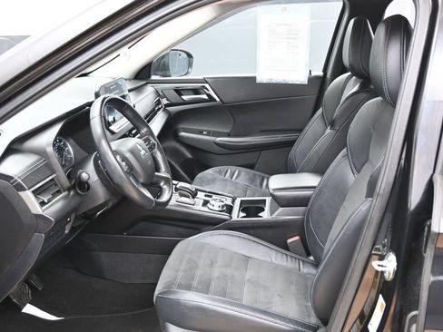 Used 2022 Mitsubishi Outlander SE FWD image 17