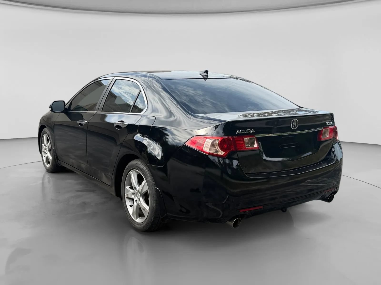 Used 2012 Acura TSX Sedan FWD image 3