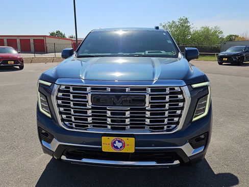 New 2026 GMC Yukon Denali w/ Denali Reserve Package image 8