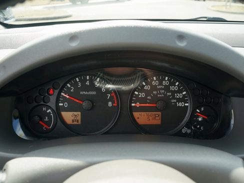 Used 2020 Nissan Frontier SV w/ SV Utility Package image 17