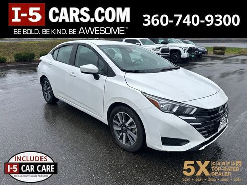 Used 2023 Nissan Versa SV image 1