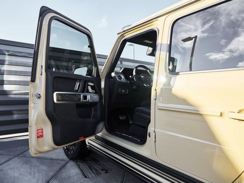 Used 2026 Mercedes-Benz G 63 AMG 4MATIC image 39