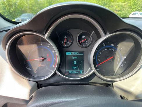 Used 2015 Chevrolet Cruze L FWD image 9