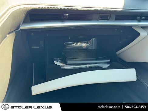 Used 2021 Chevrolet Corvette Stingray Premium Conv w/ Z51 Performance Package RWD image 40