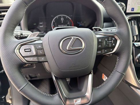 Used 2026 Lexus LX 600 F Sport w/ Accessory Package (2T) AWD/4WD image 11