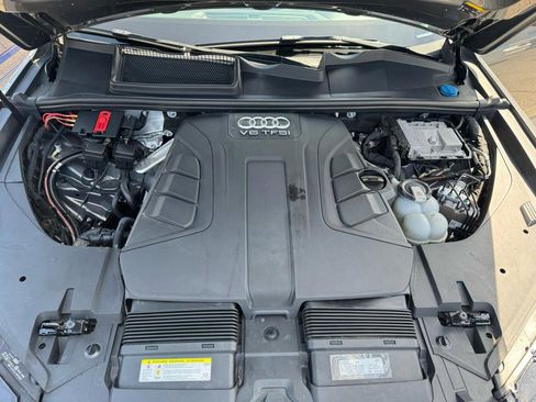 Used 2017 Audi Q7 3.0T Prestige AWD/4WD image 35