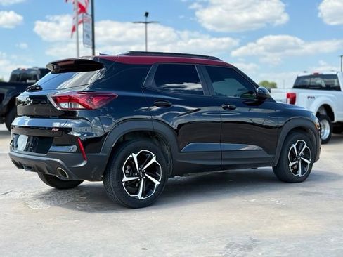 Used 2022 Chevrolet TrailBlazer RS AWD/4WD image 2
