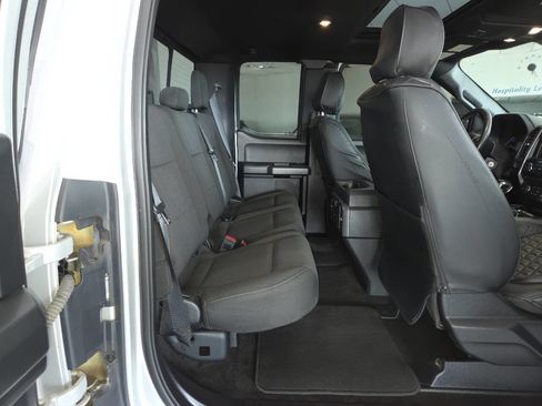 Used 2018 Ford F150 XLT w/ Equipment Group 302A Luxury AWD/4WD image 28