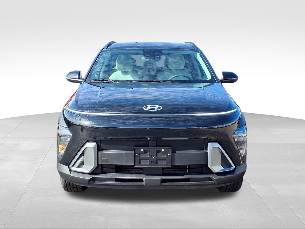 Used 2025 Hyundai Kona SEL AWD/4WD image 25