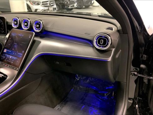 Used 2025 Mercedes-Benz C 300 Sedan image 17