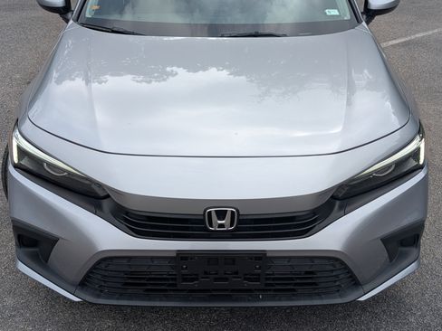 Used 2023 Honda Civic EX image 11