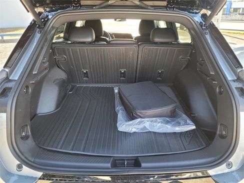 New 2026 Chevrolet Equinox EV RS image 6