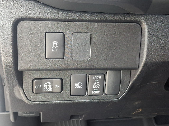 Used 2023 Toyota Tacoma TRD Sport w/ Technology Package AWD/4WD image 24