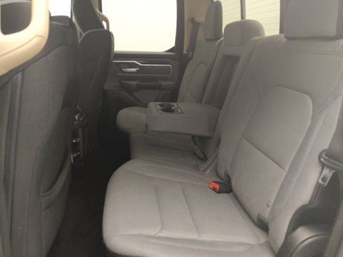 Used 2019 RAM 1500 Big Horn image 18
