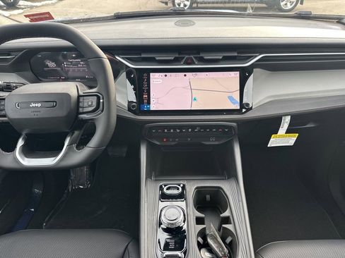 New 2026 Jeep Cherokee Limited image 17