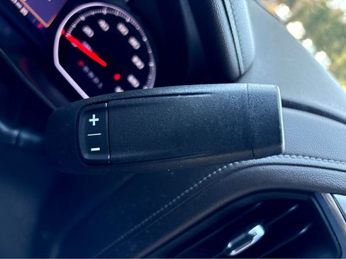 Used 2021 Chevrolet Silverado 1500 LTZ image 16