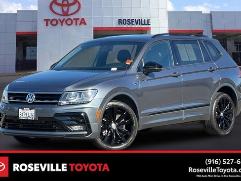 Used 2021 Volkswagen Tiguan SE R-Line FWD image 1