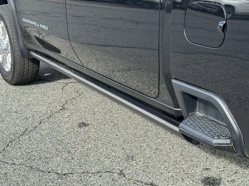 Used 2022 GMC Sierra 3500 Denali image 15