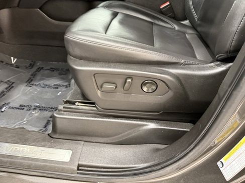 Used 2021 Chevrolet Tahoe Z71 image 15