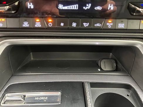 Used 2024 MAZDA CX-90 3.3 Turbo w/ Preferred Plus image 36