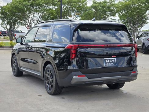 New 2026 Kia Carnival SX FWD image 3