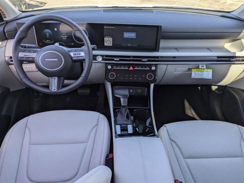 New 2025 Hyundai Tucson SEL image 14
