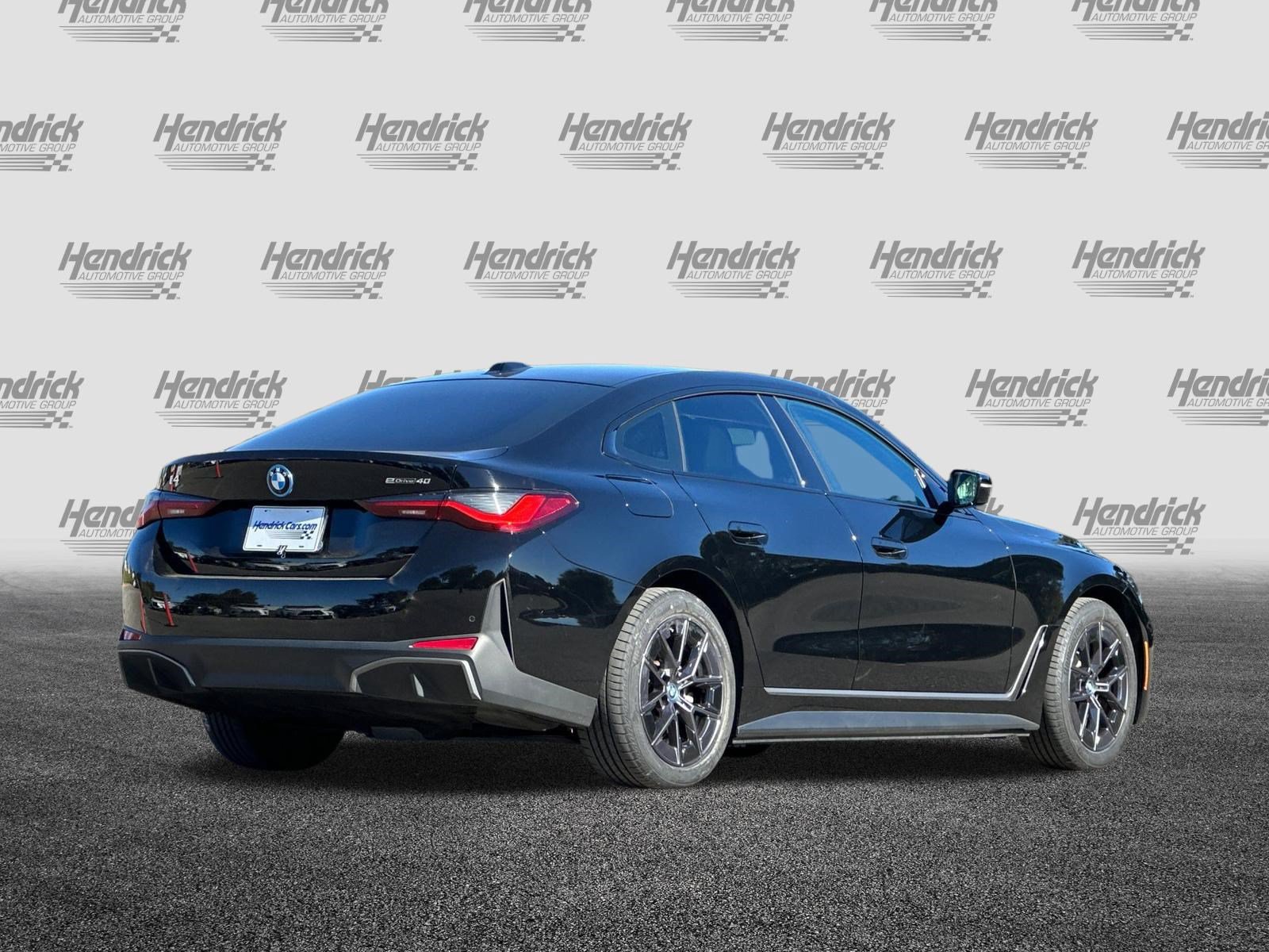 Certified 2023 BMW i4 eDrive40 w/ Premium Package RWD image 5