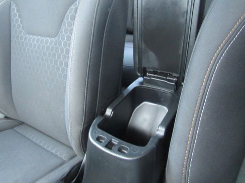 Used 2018 Jeep Compass Sport image 43