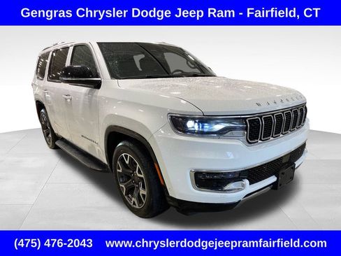 Certified 2024 Jeep Wagoneer Series III AWD/4WD image 49