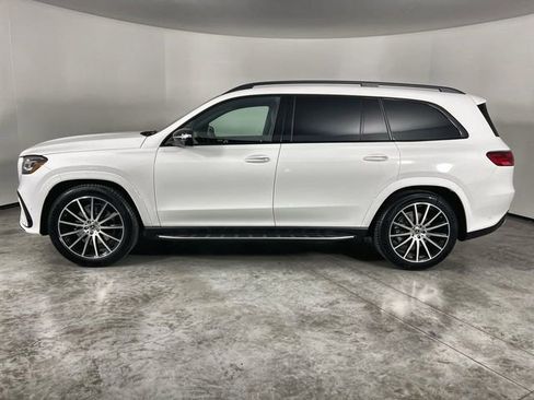 Used 2025 Mercedes-Benz GLS 450 4MATIC image 5