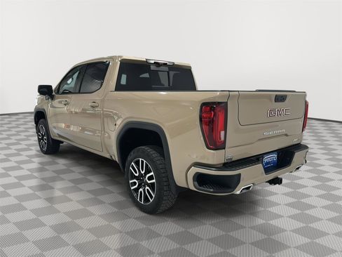 Used 2023 GMC Sierra 1500 AT4 w/ Technology Package image 3
