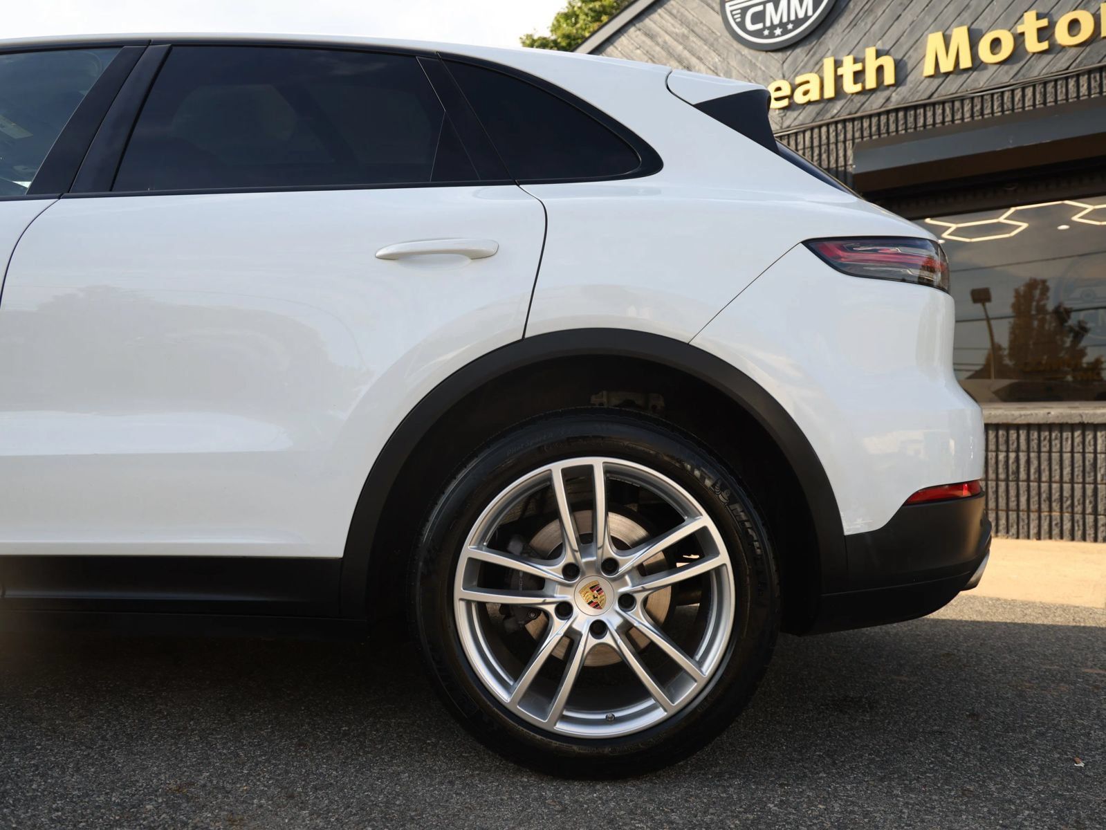 Used 2019 Porsche Cayenne AWD/4WD image 9