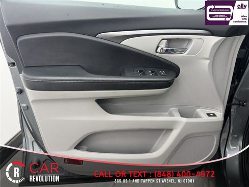 Used 2019 Honda Ridgeline RTL-T image 32