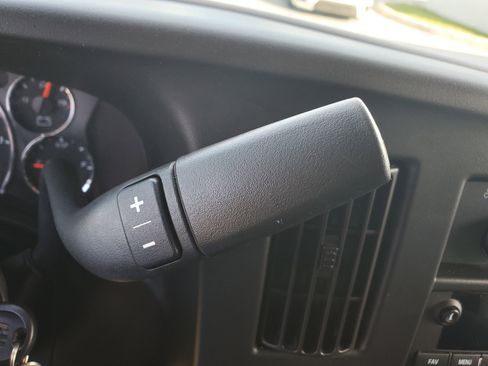 Used 2019 Chevrolet Express 3500 w/ Power Convenience Package image 17