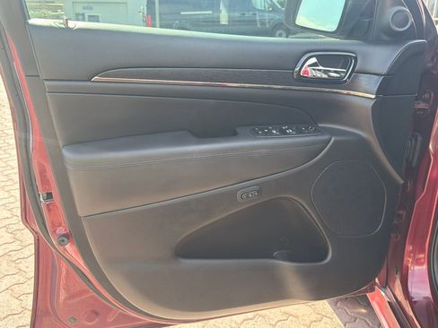 Used 2019 Jeep Grand Cherokee High Altitude image 8