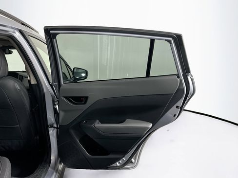 Used 2024 Subaru Crosstrek 2.0i Premium image 29