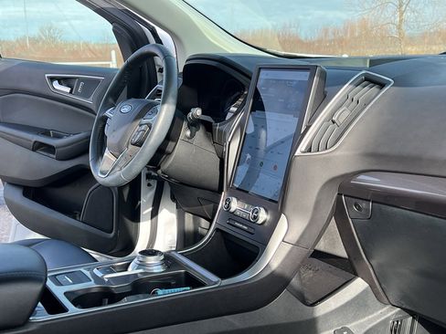 Used 2024 Ford Edge SEL w/ Convenience Package image 29