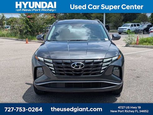 Certified 2022 Hyundai Tucson SEL w/ Convenience Package FWD image 8