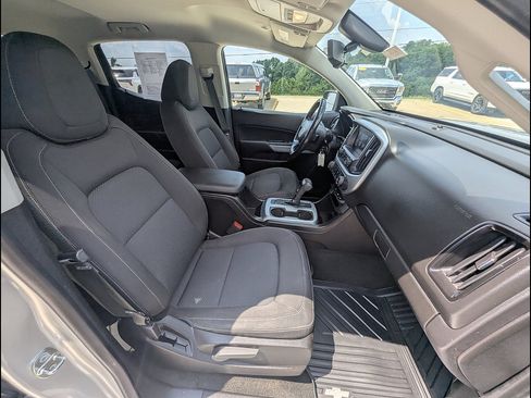 Used 2016 Chevrolet Colorado LT w/ LT Convenience Package AWD/4WD image 21