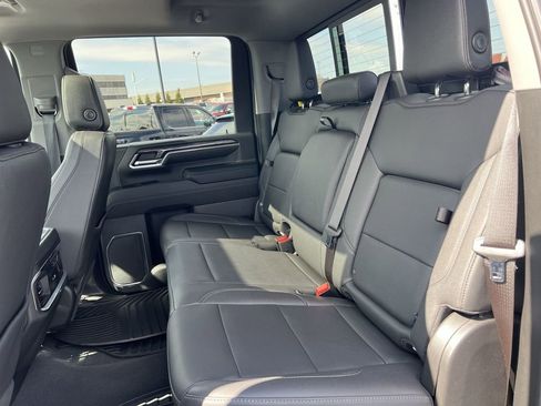 Used 2024 Chevrolet Silverado 2500 LTZ w/ LTZ Plus Package AWD/4WD image 25
