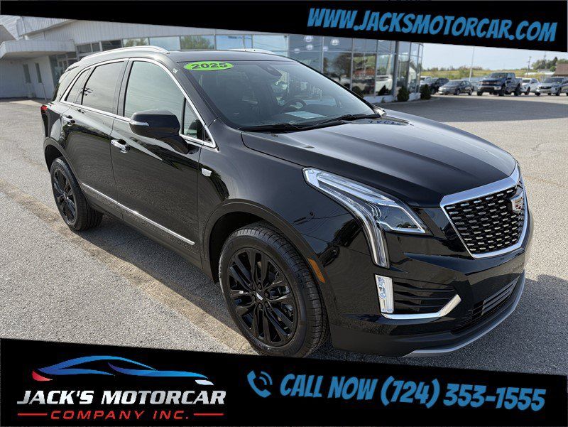 Used 2025 Cadillac XT5 Premium Luxury w/ LPO, Floor Liner Package AWD/4WD image 11